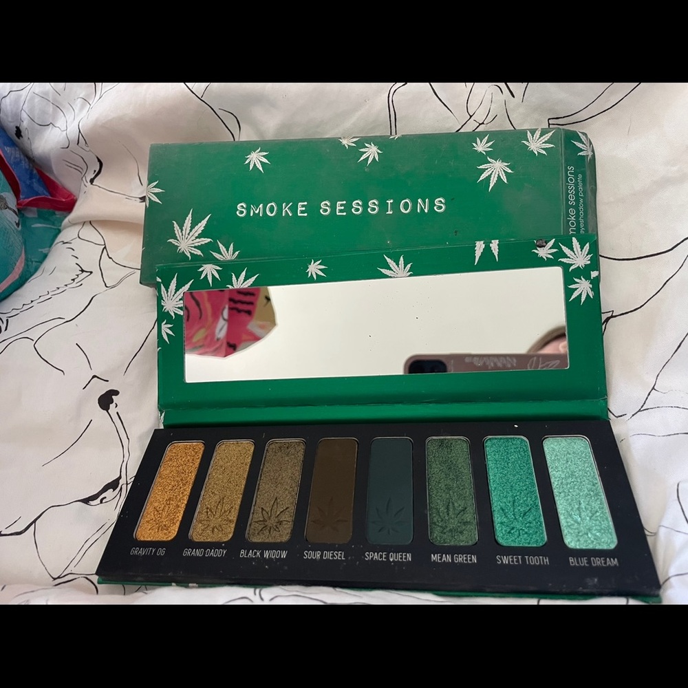 BNIB smoke session palette